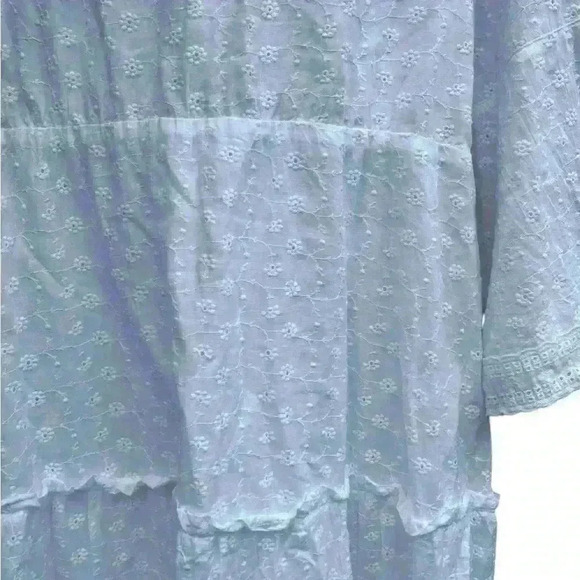 Talisman
Zelda V-Neck Floral Embroidered Tiered Hem Midi Dress 100%cotton, lined - Picture 3 of 5